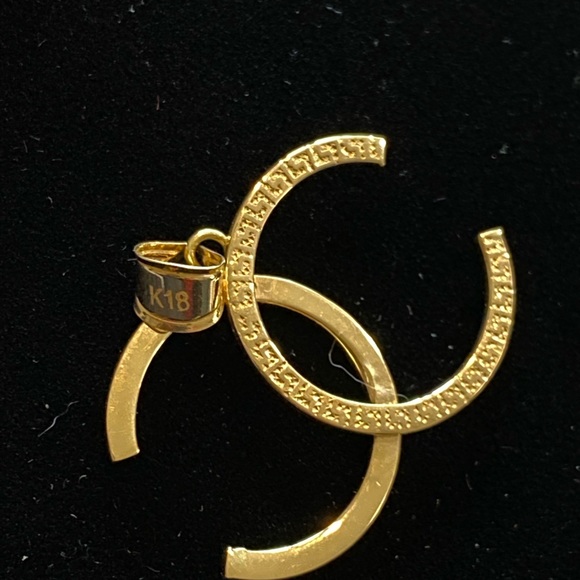 18k Real Saudi Gold Pendant Sz 1.9 Grms - Picture 2 of 6